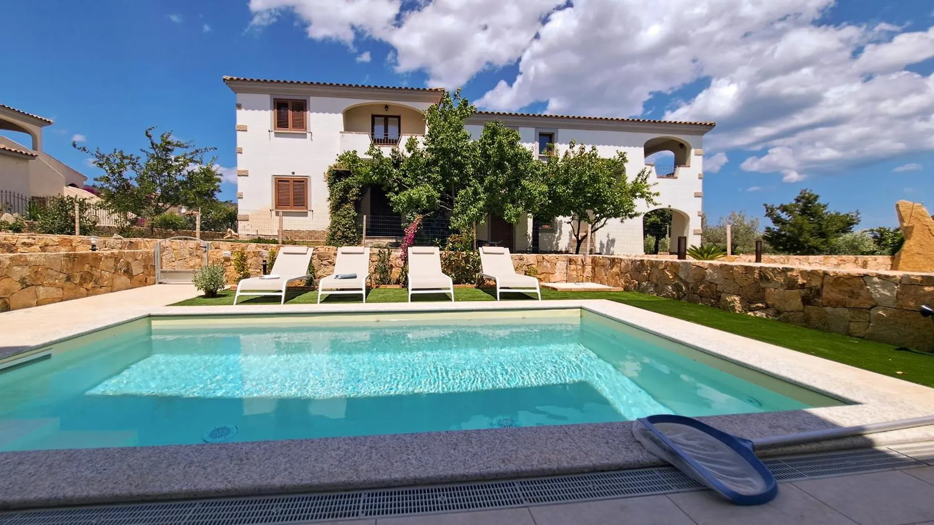 La Casa Di Emy Διαμέρισμα Budoni 0*,  Ιταλία